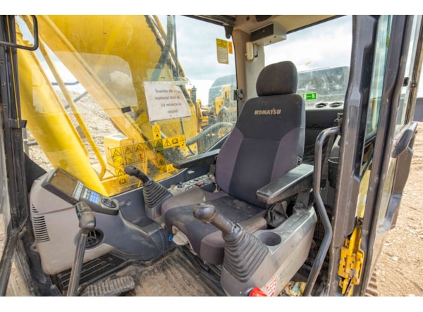 Excavator senile Komatsu PC 290LC-11 de vanzare